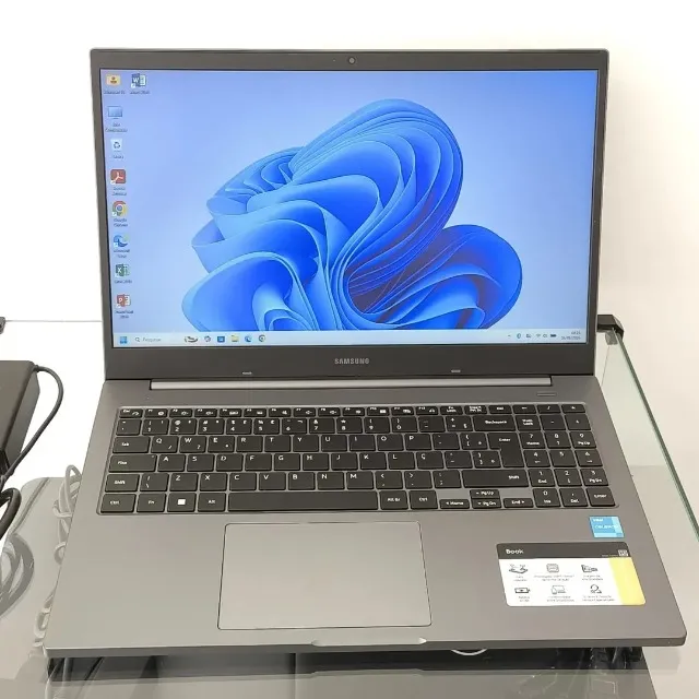 ThinkPad X240 Notebook i5 8GB RAM SSD 256GB Tela TouchScreen 12,5