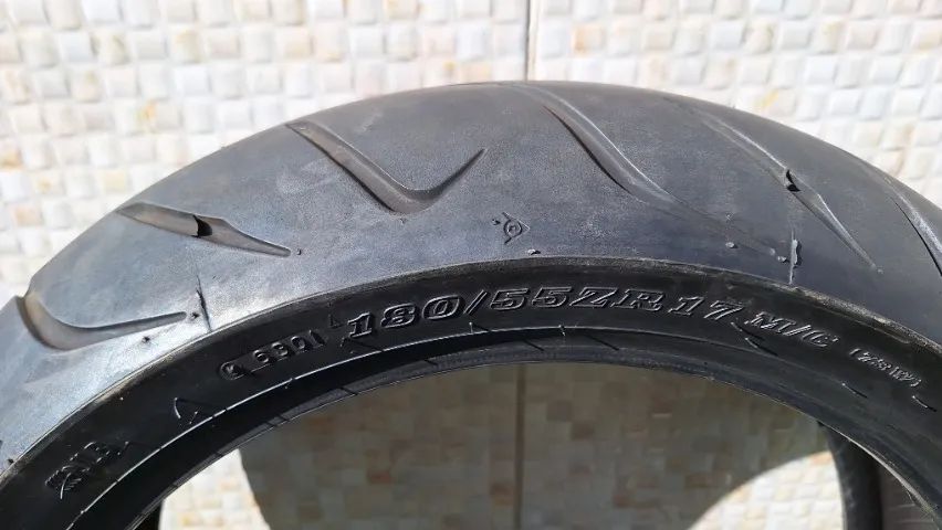 par de pneus original da Tracer 900 GT - Foto 3