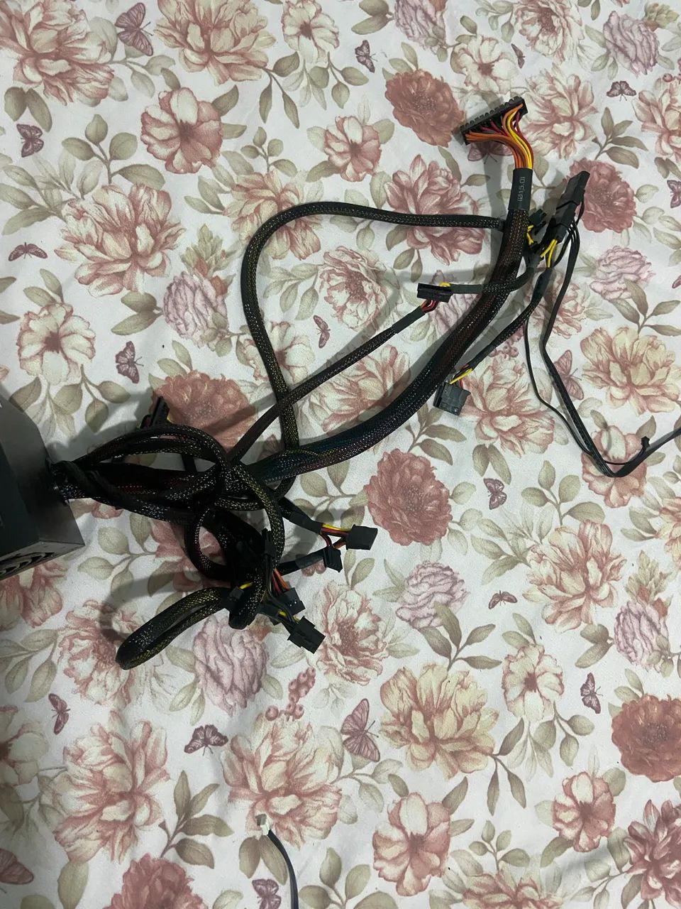 Fonte 400w 80plus pra ir embora logo  - Foto 4