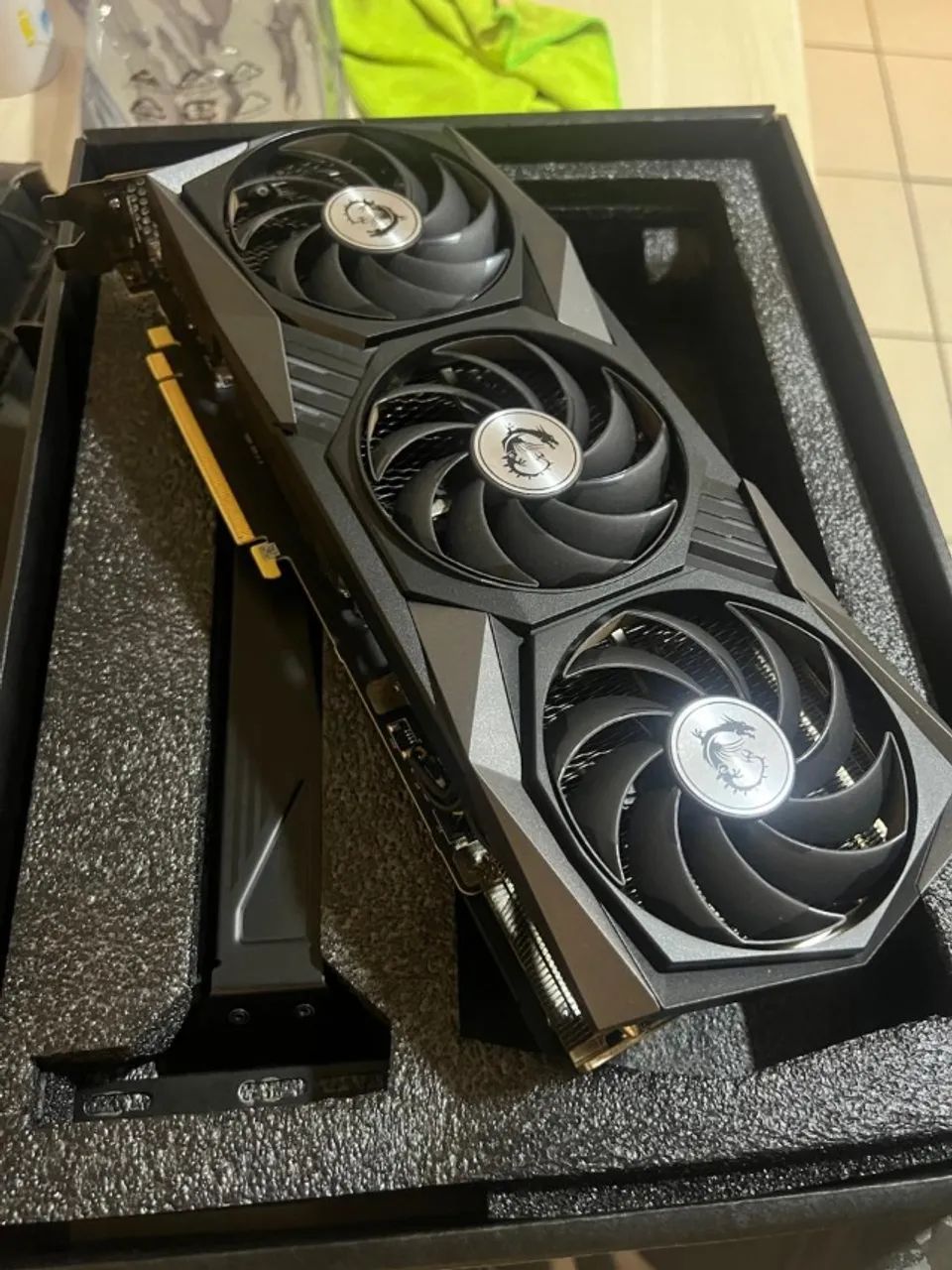 MSI GeForce RTX 3070 Gaming Trio 8GB (Completa na Caixa)