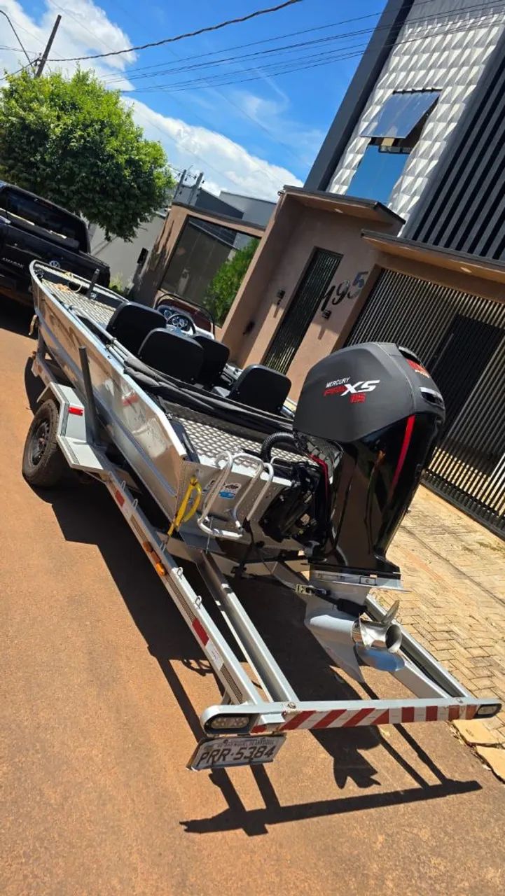 Vende-se Lancha de Pesca Barco - Foto 3