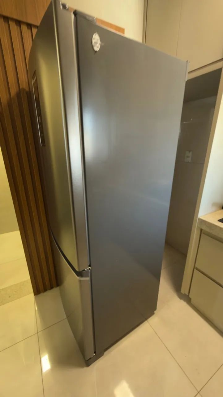 Vendo geladeira Panasonic  - Foto 2
