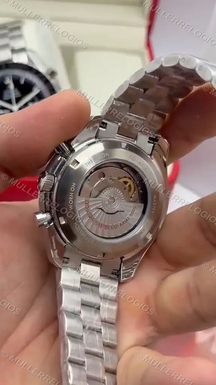 Omega Speedmaster Reserve Panda 42mm - Foto 2