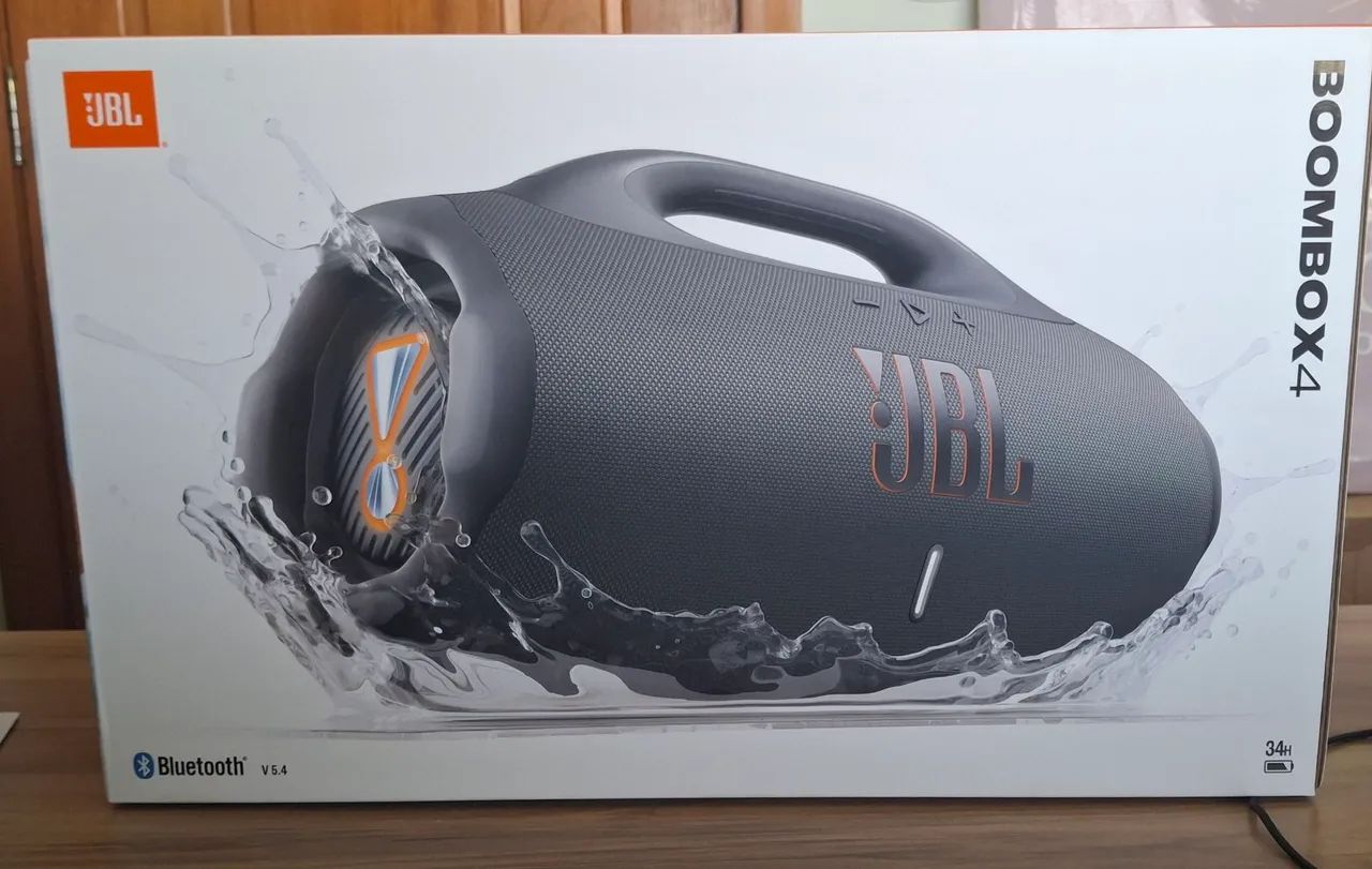 JBL boombox 4 na caixa