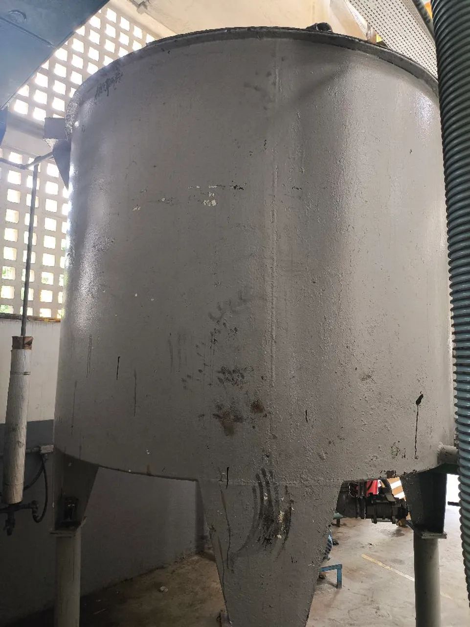 Tanque de Armazenamento Em Aço Carbono com sistema de envase - Foto 4