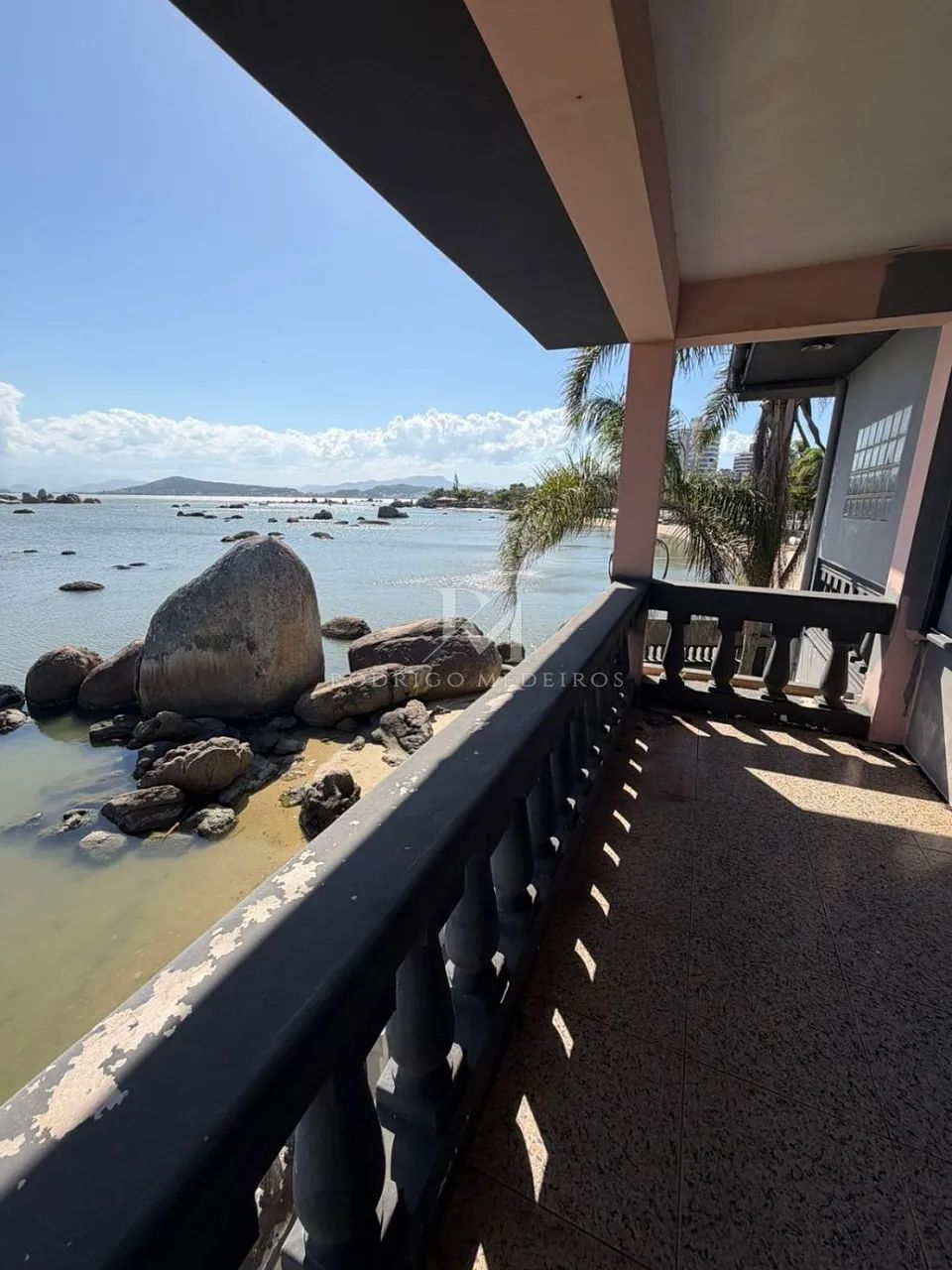 Casa pé na areia com 6 quartos à venda em Coqueiros, Florianópolis/SC - Foto 5