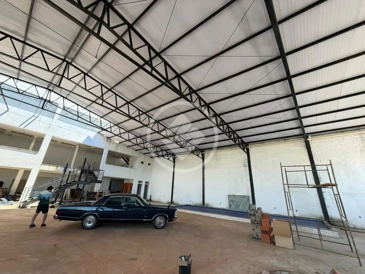 Vendo Galpão Comercial Localização Estratégica! codigo: 328495 - Foto 2
