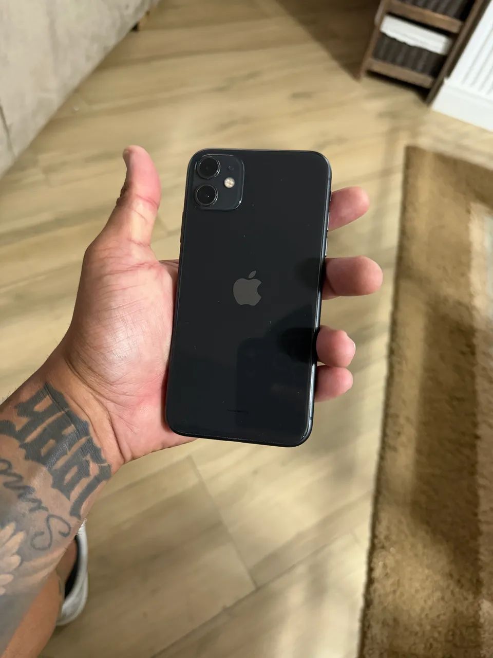 iPhone 11 64gb impecável  - Foto 2
