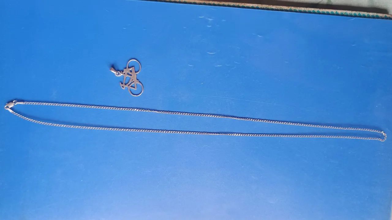 Corrente fina de prata + pingente  - Foto 2