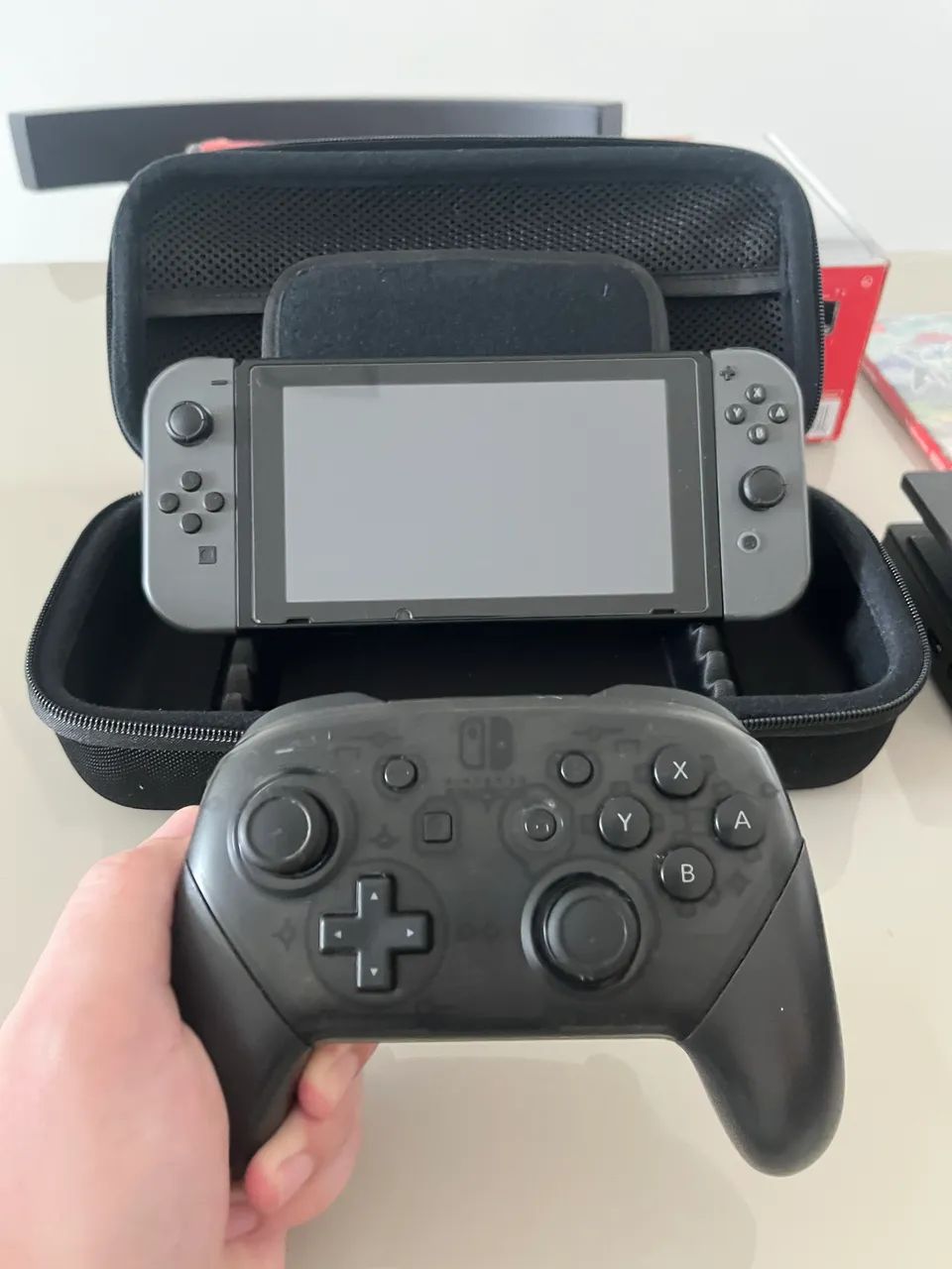 Nintendo Switch + 3 Jogos + Pro Controller  - Foto 4