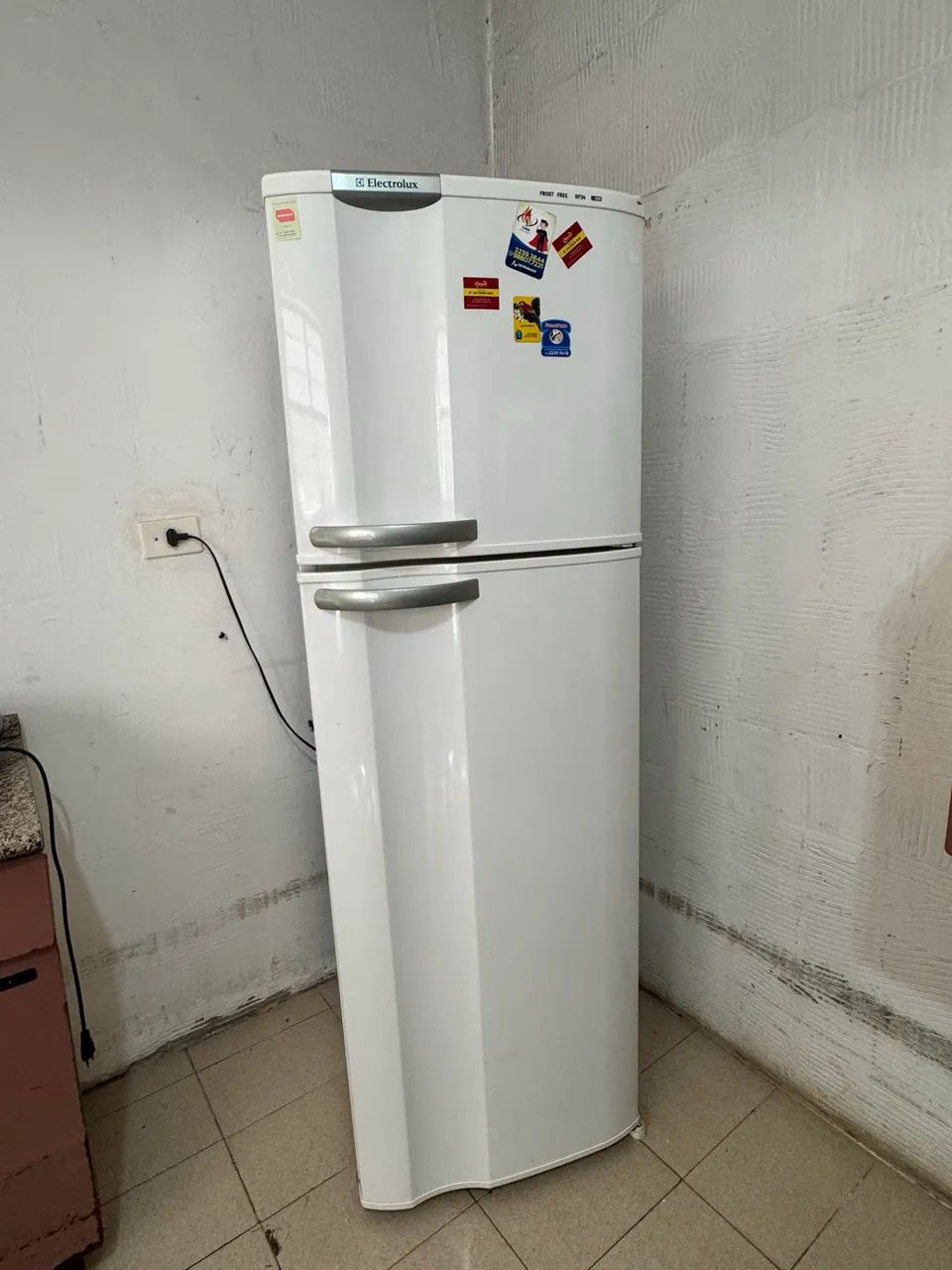 Geladeira  2 portas  - Foto 5