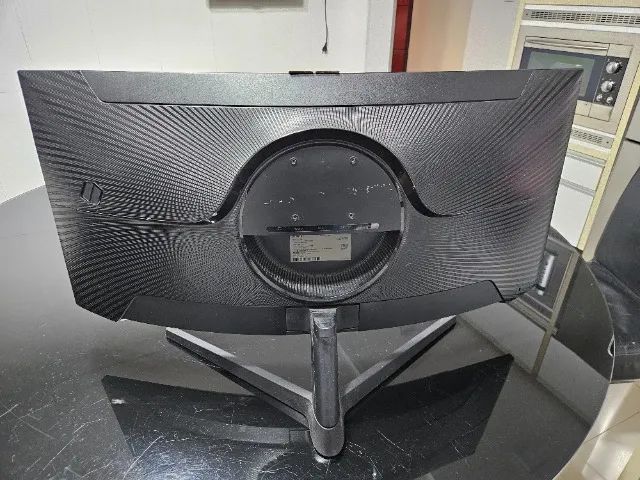 Monitor Gamer Curvo Samsung Odyssey G5 32", QHD, 165Hz, 1ms, FreeSync, HDR10 - Foto 6