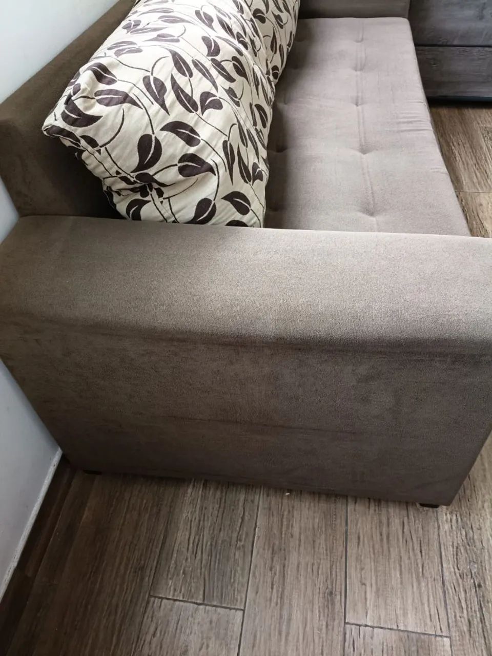 Sofá 3 lugares - Foto 2