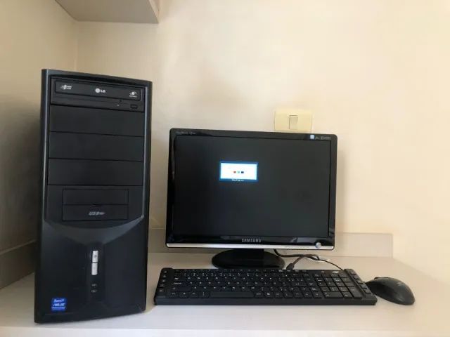 DOIS COMPUTADORES COMPLETOS - PRA IR RAPIDO - Foto 2