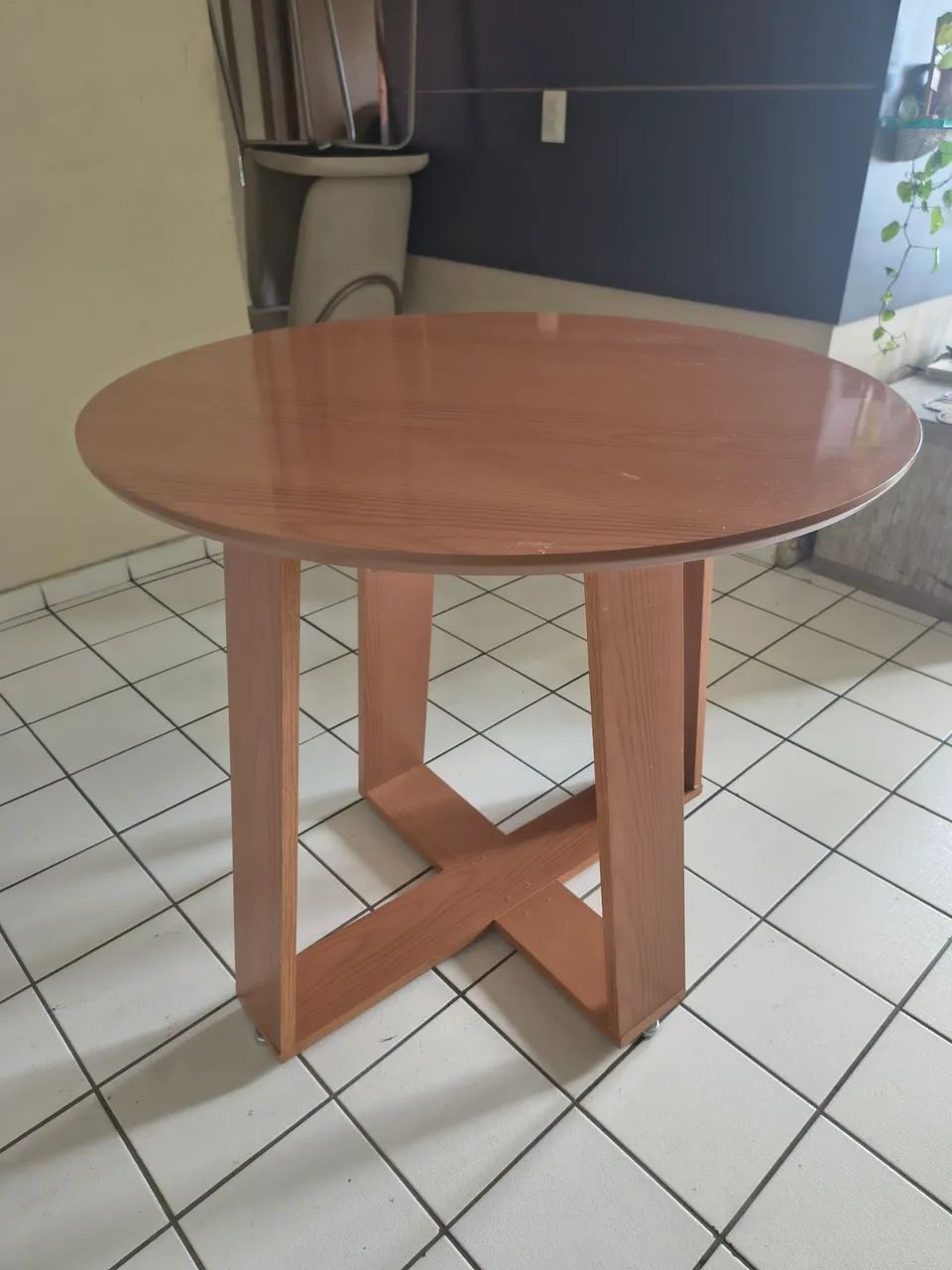 Mesa de Jantar em Excelente Estado - Foto 3