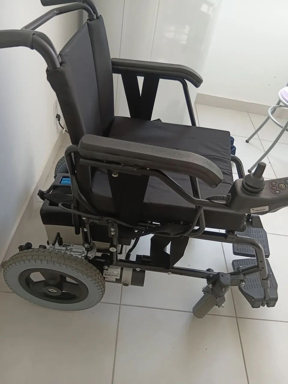 Cadeira motorizada - Foto 2