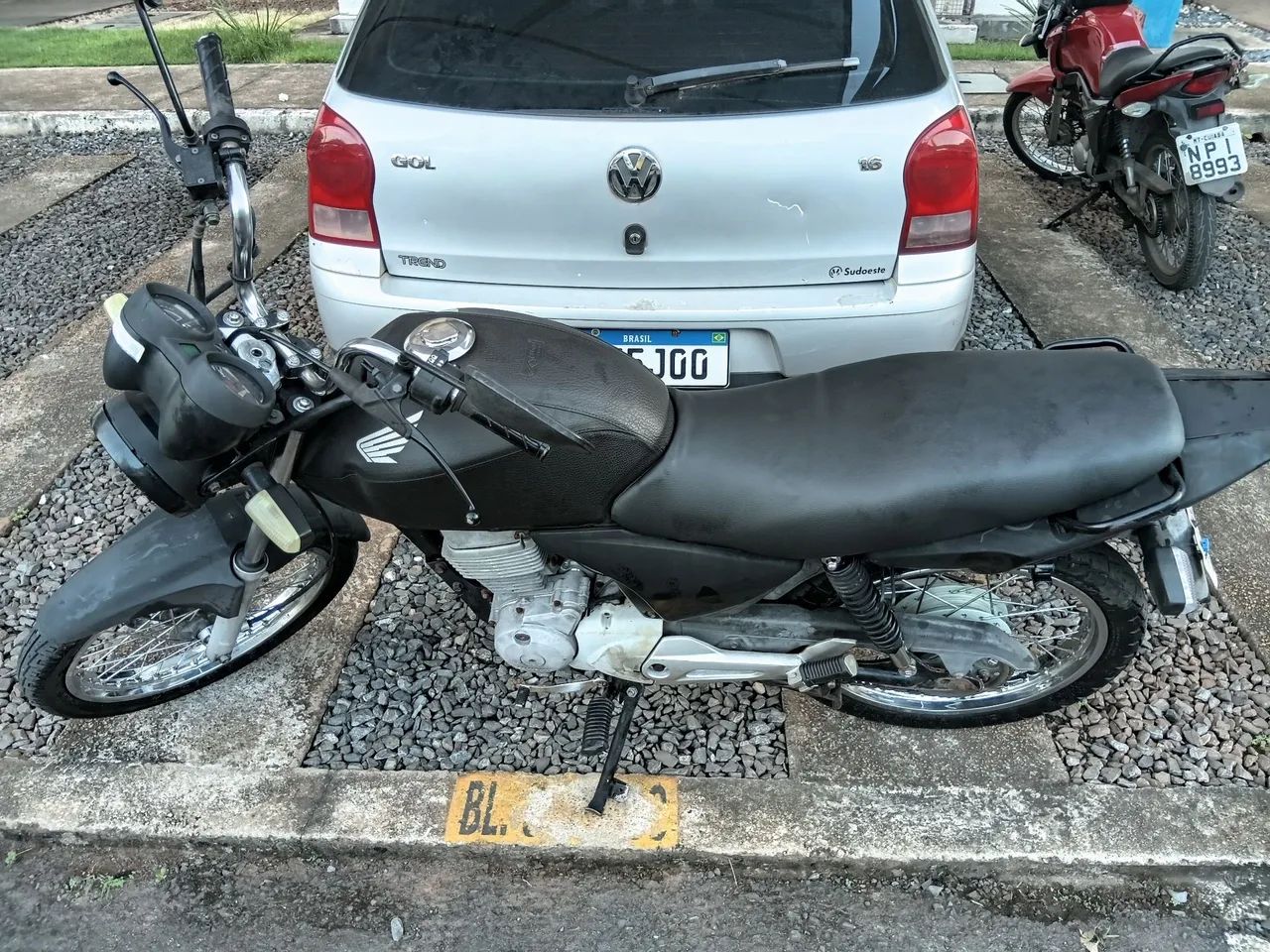 MOTO TITAN 150 - Foto 3