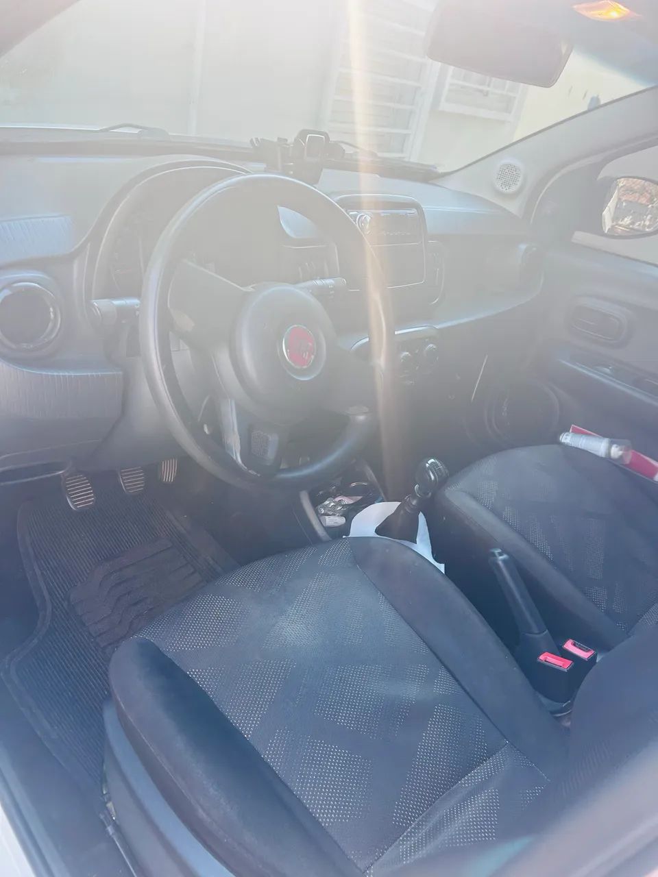 Vendo carro mobi - Foto 4
