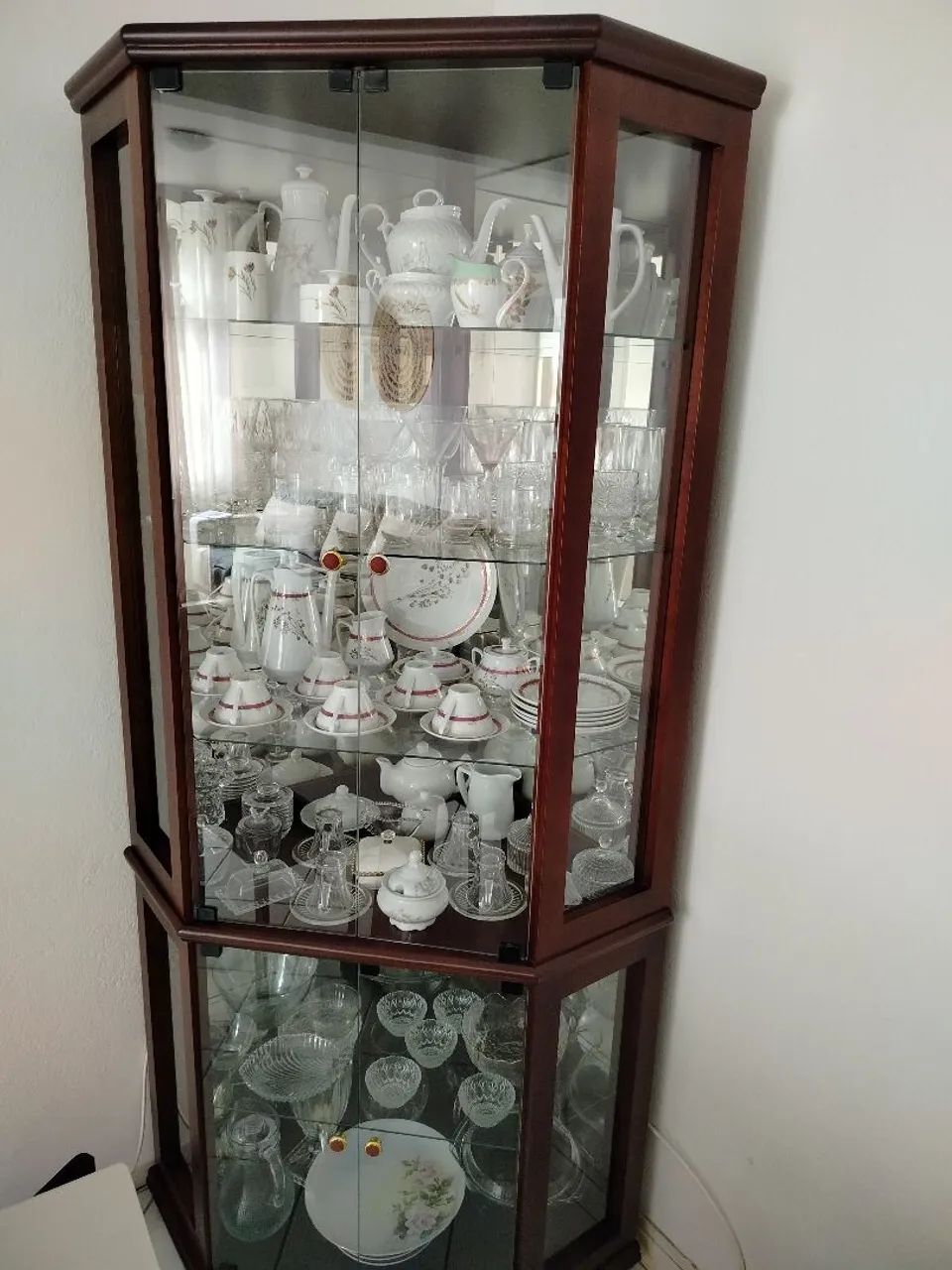 Cristaleira de canto - Foto 2