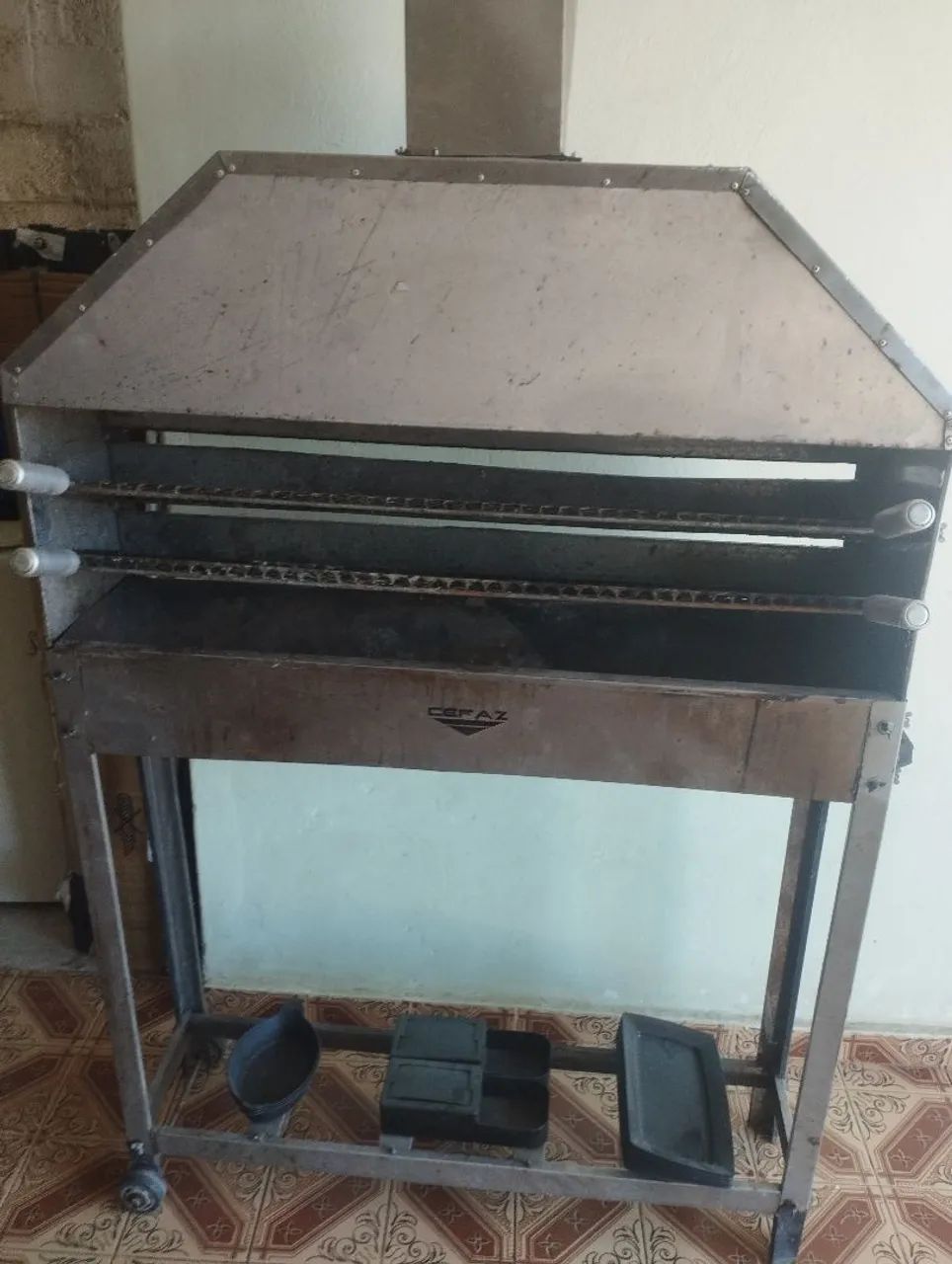 Carrinho de churrasquinho