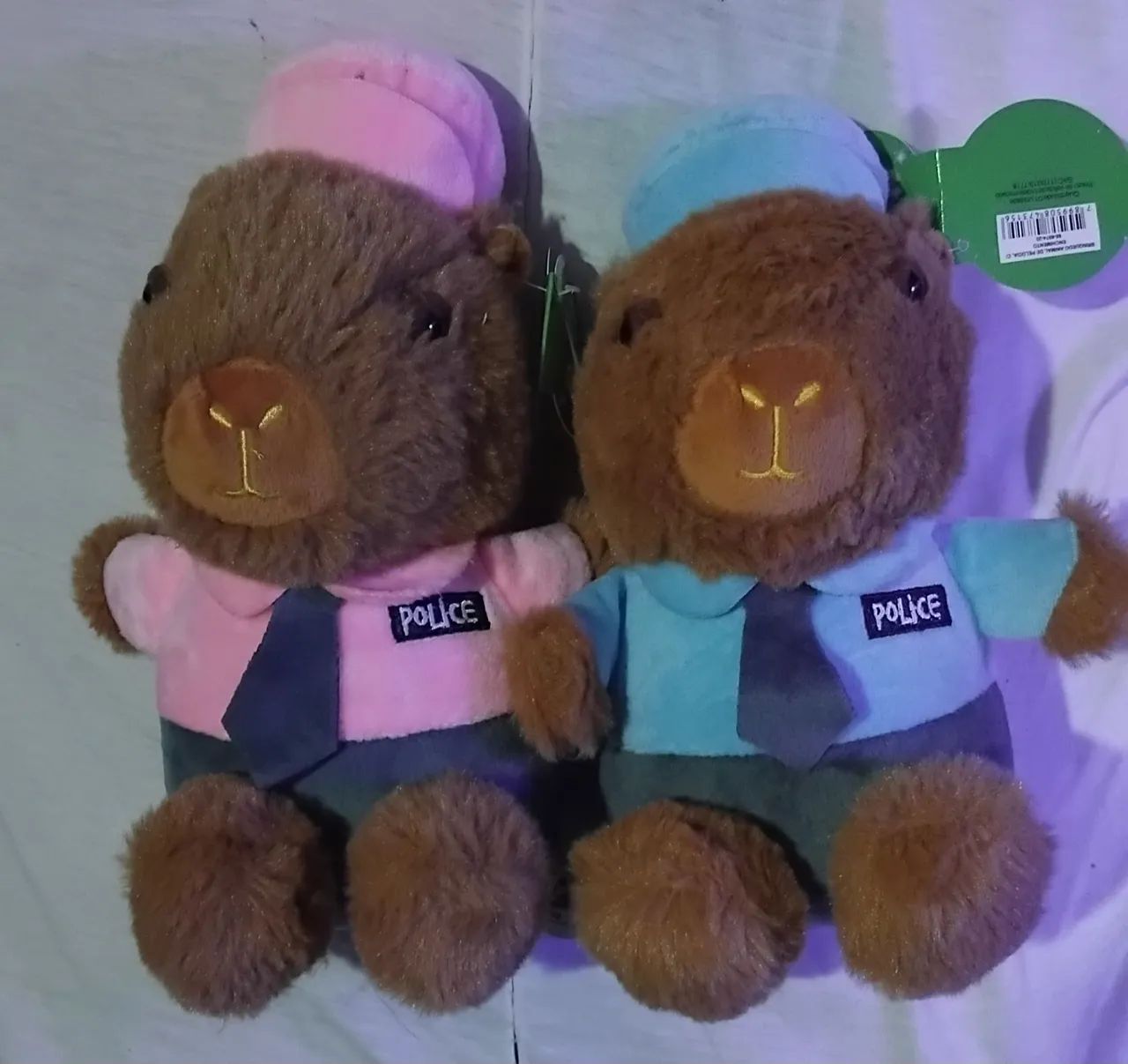 2 Pelúcia capivara