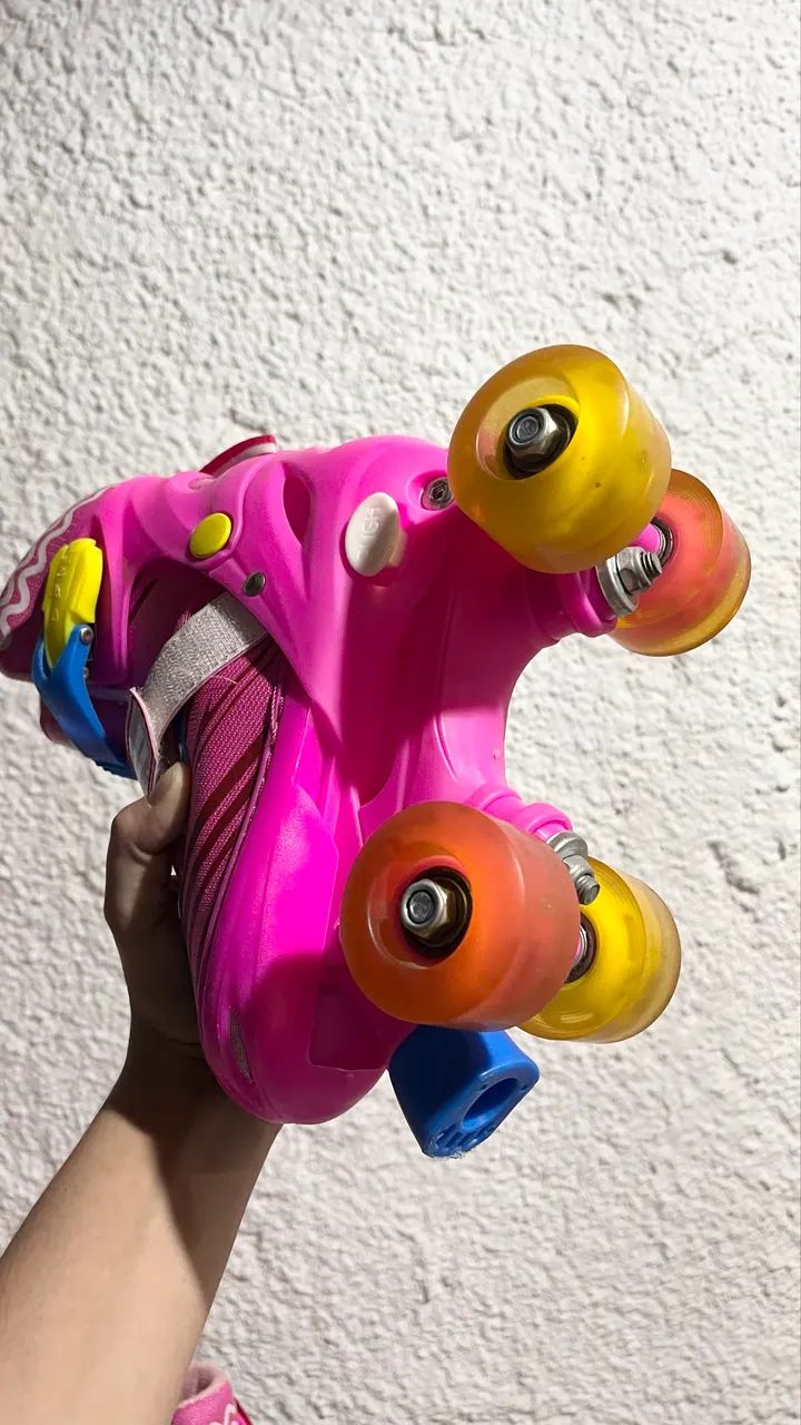 Patins Roller 4 rodas + kit de proteção  - Foto 4