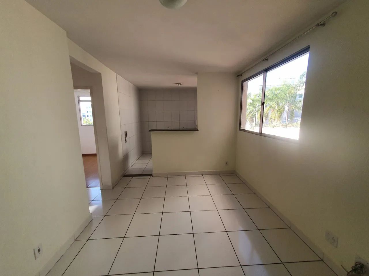 Alugo apartamento no Cabral 