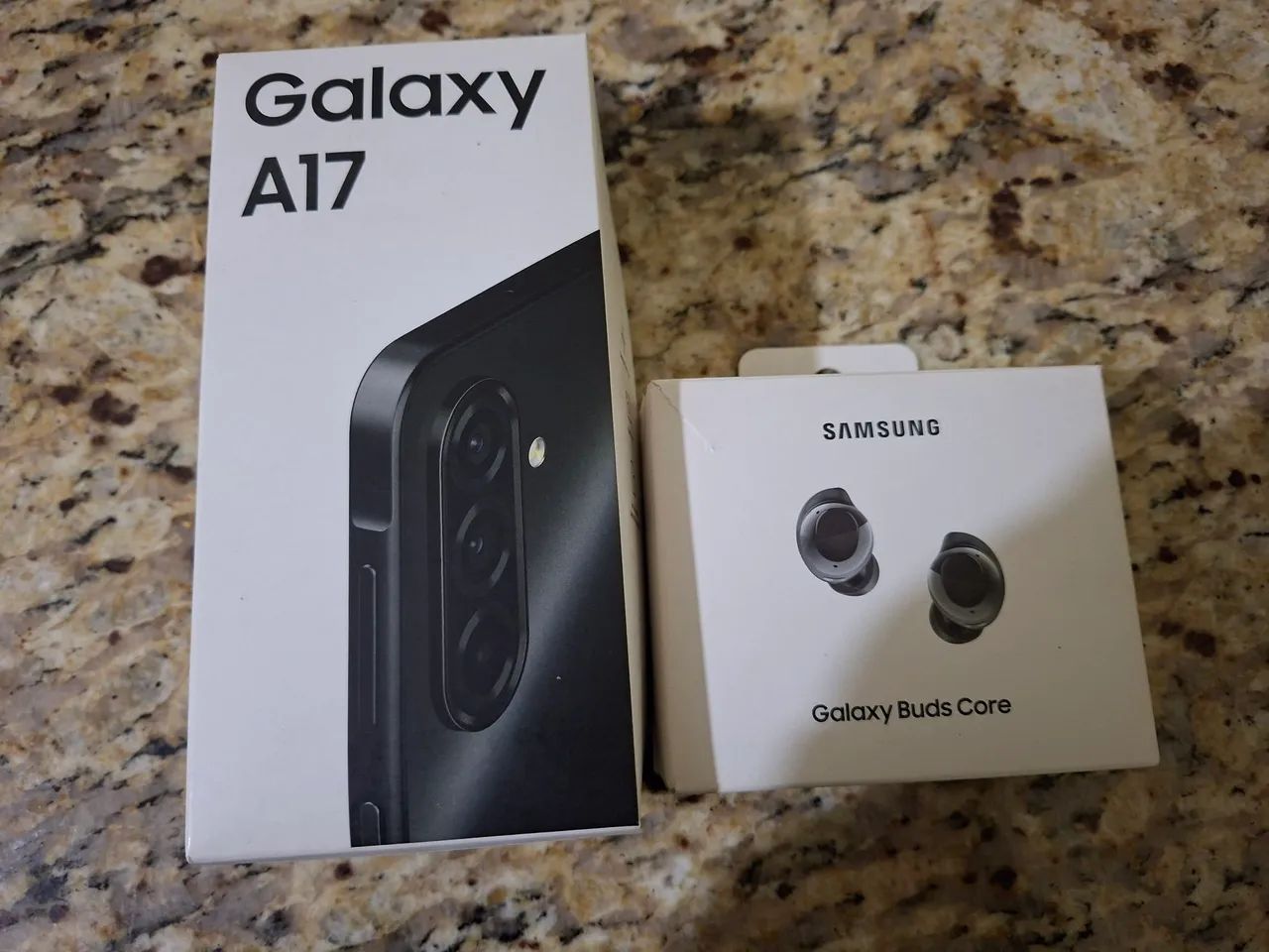 Galaxy A17 + Buds Core