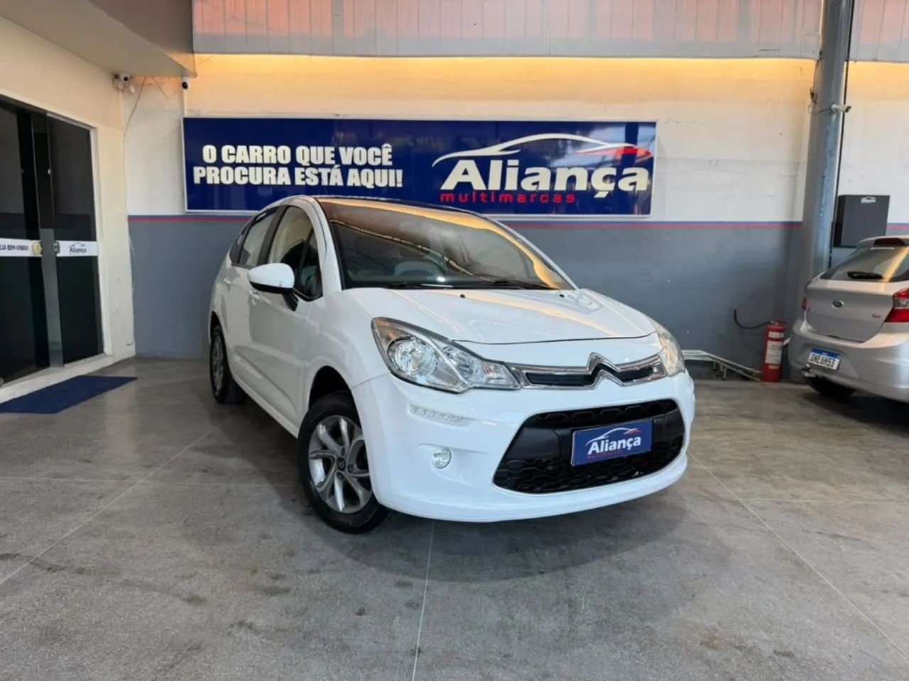Citroën C3 1.2 PURE TECH FLEX TENDANCE MANUAL 2018