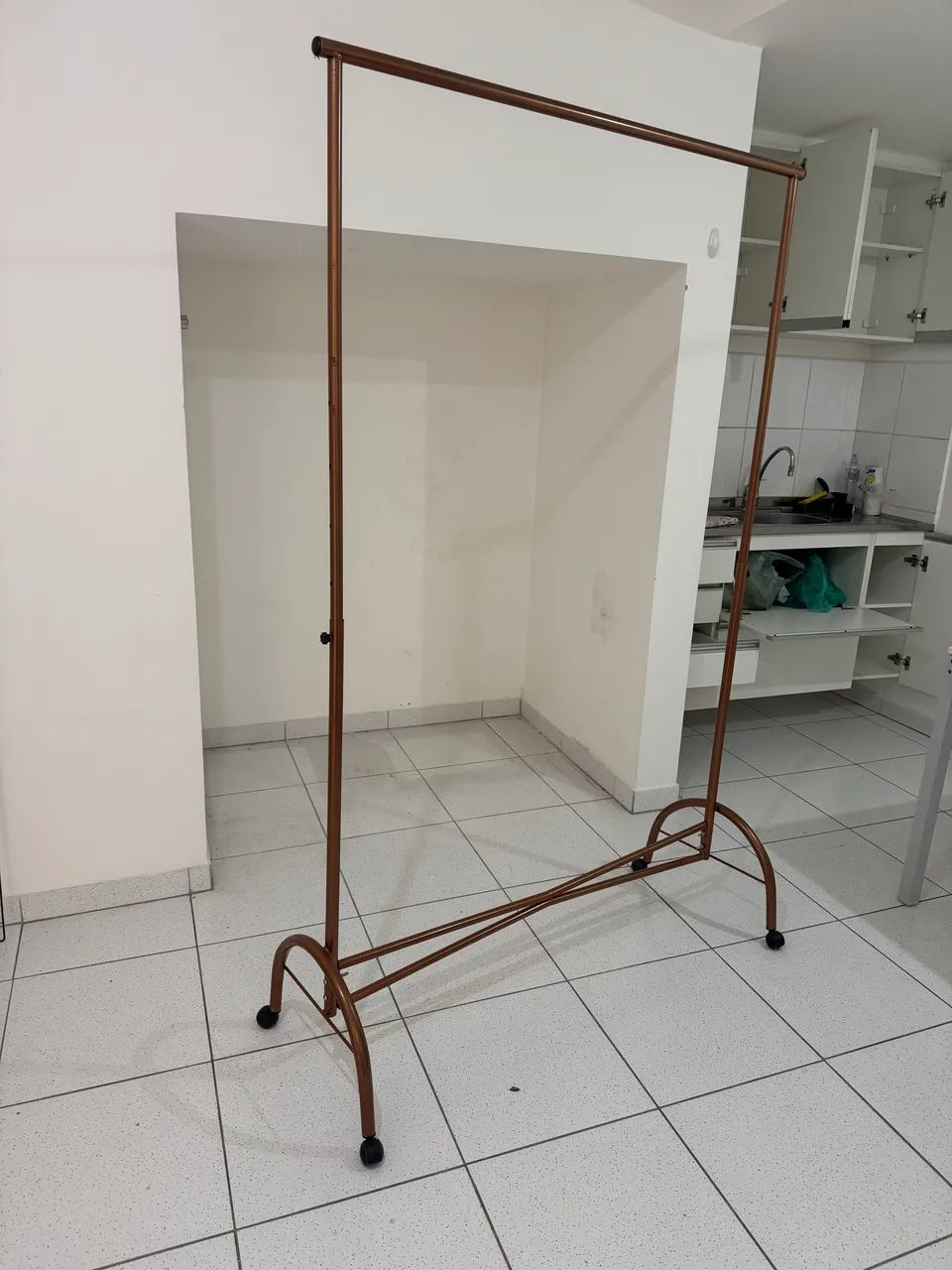 Arara de roupa Rose Gold  - Foto 2