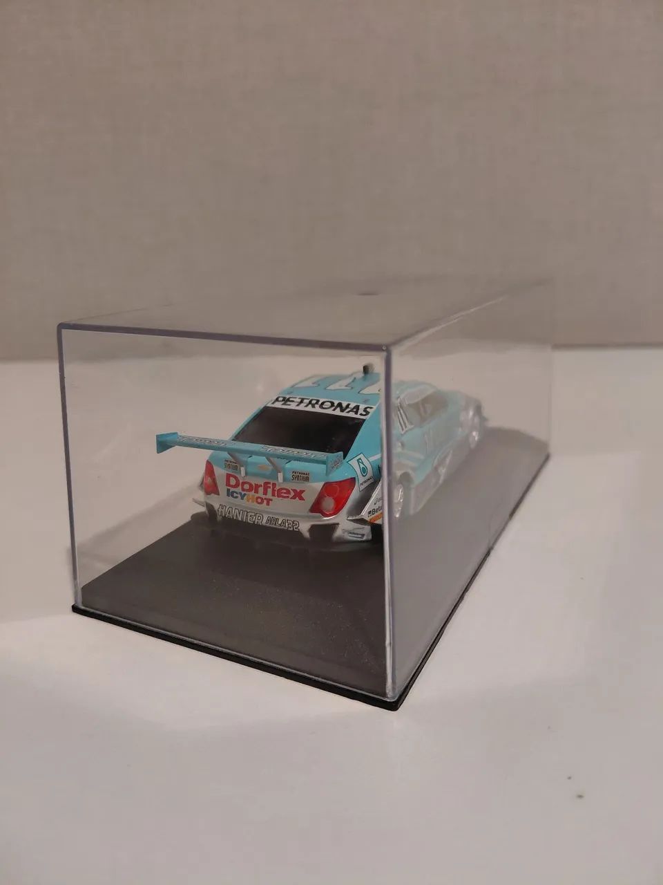 Miniatura Chevrolet Sonic - Rubens Barrichello 2014 - Foto 4