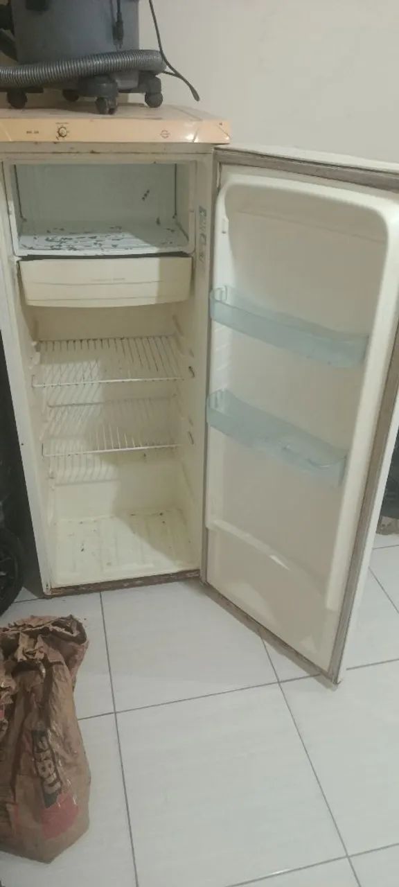Geladeira - Foto 2