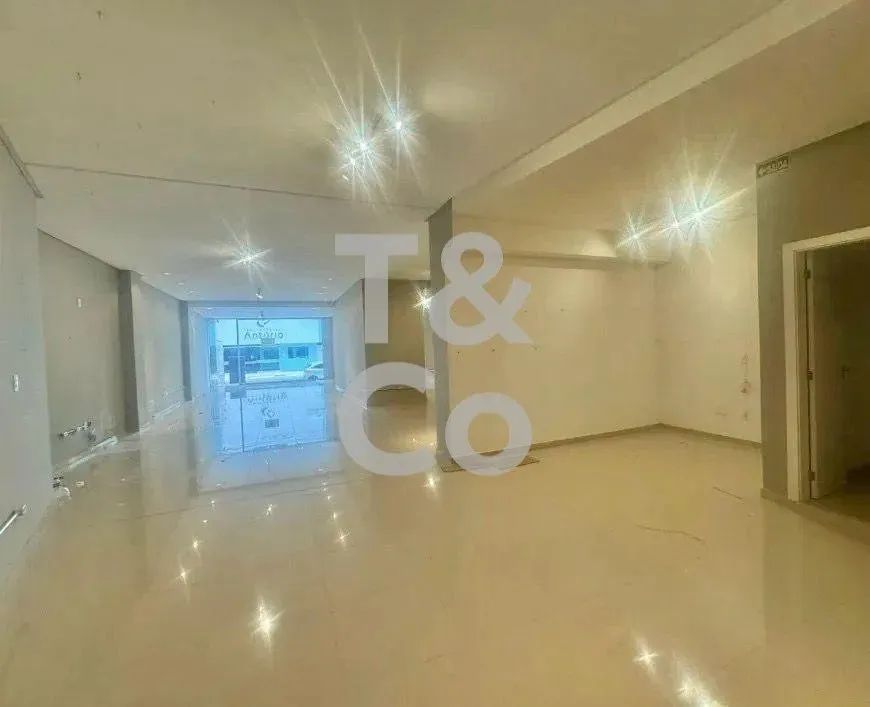 Sala Comercial Para Alugar Com 5 Dormitórios No Centro Em Balneário Camboriú - Foto 2