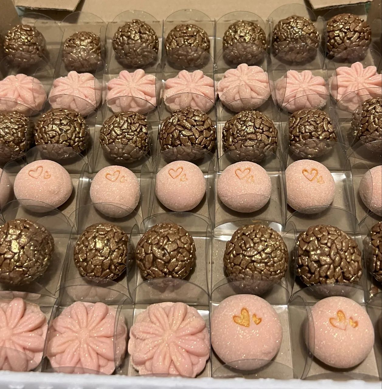 Brigadeiros tradicionais e personalizados  - Foto 2