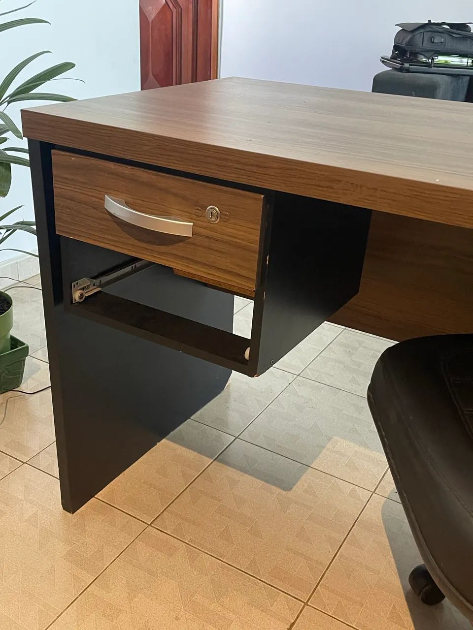 Mesa escritório robusta - Foto 5
