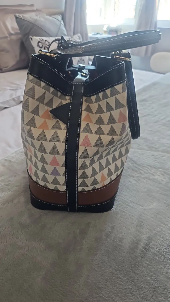 Sapatos e Bolsa pouco usados - Foto 5
