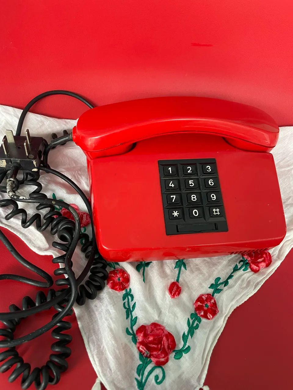 Telefone vintage de teclado 