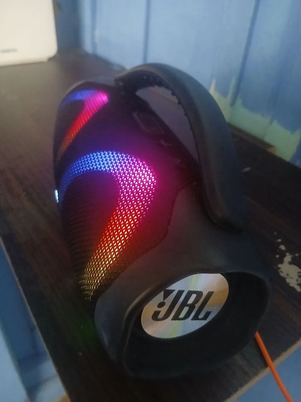 Vendo caixa JBL - Foto 2