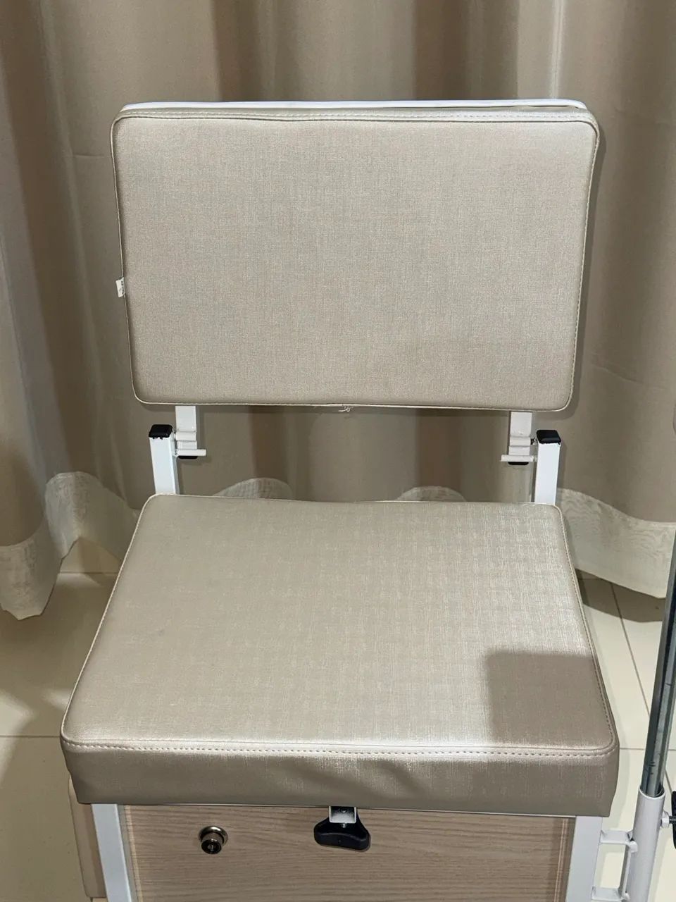 Evolux Pedicure Chair