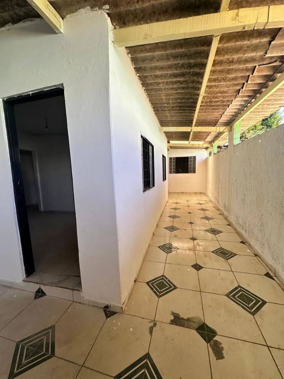 CASA E LOJA  PARA LOCAÇÃO - SETOR LESTE - Foto 5