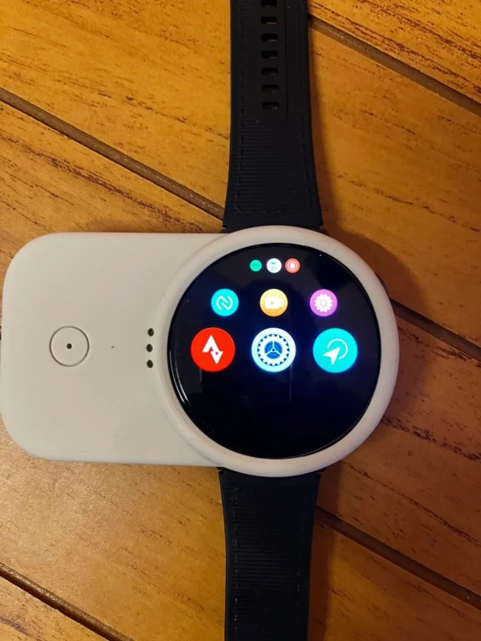 Smartwatch Vwar 4G LTE (Android 13 / Câmera Dupla) - Tela AMOLED