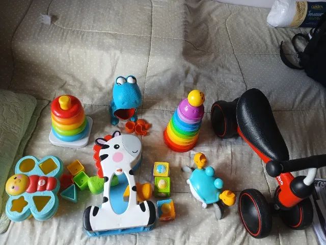 Kit de brinquedos para bebê  - Foto 4