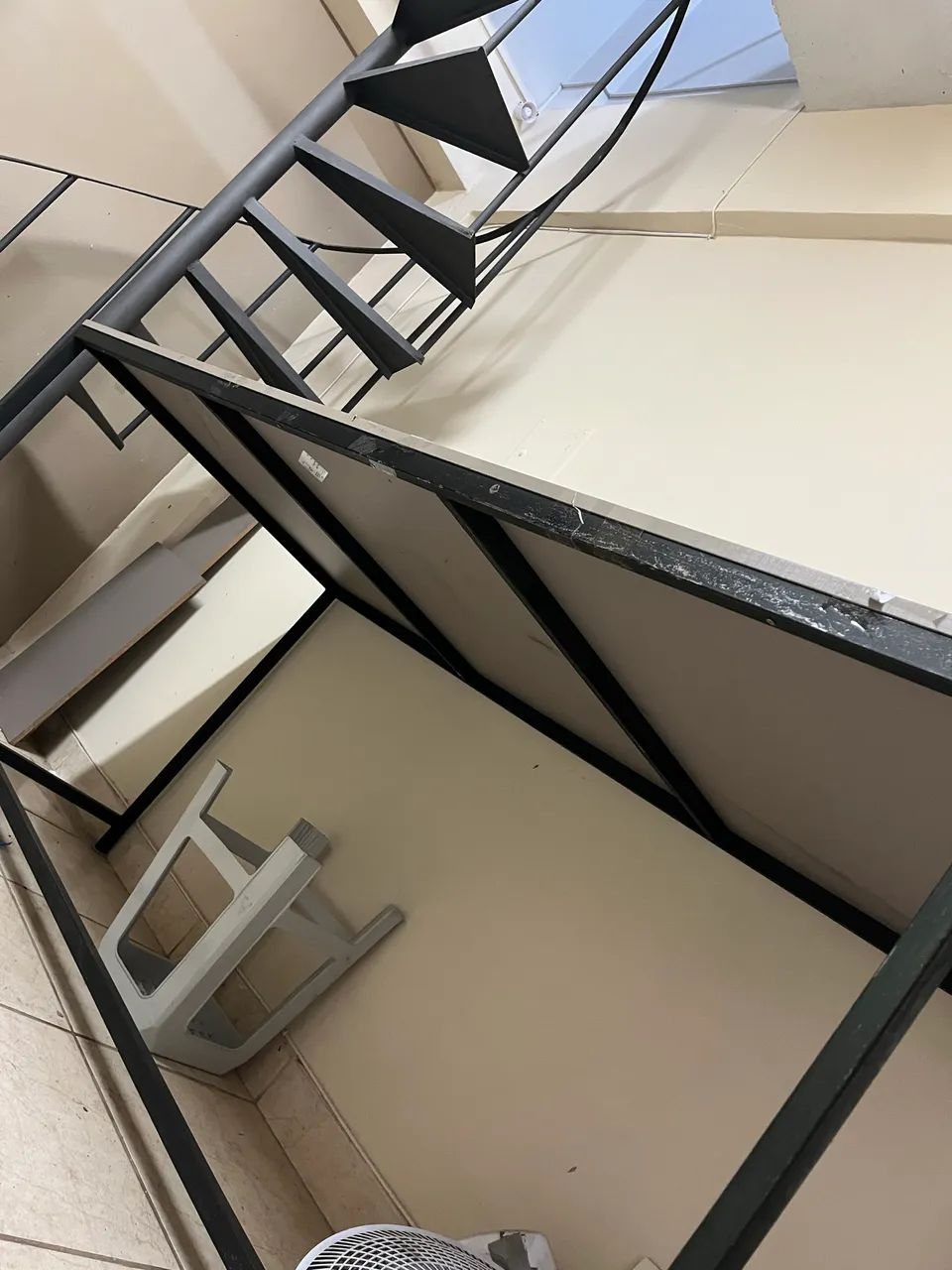 Mesa de Trabalho 2 Metros Reforçada  - Foto 4