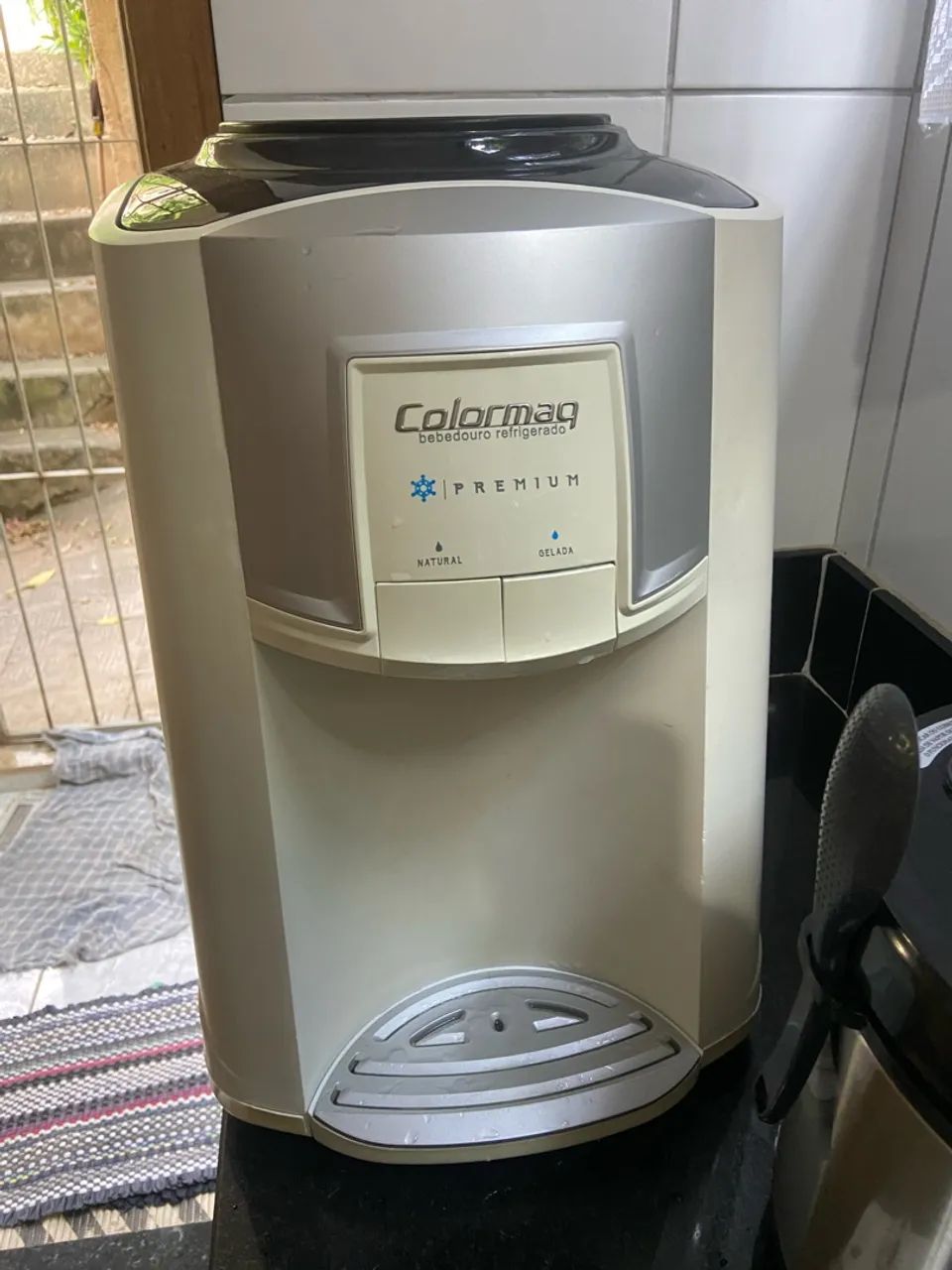 bebedouro colormaq 127v