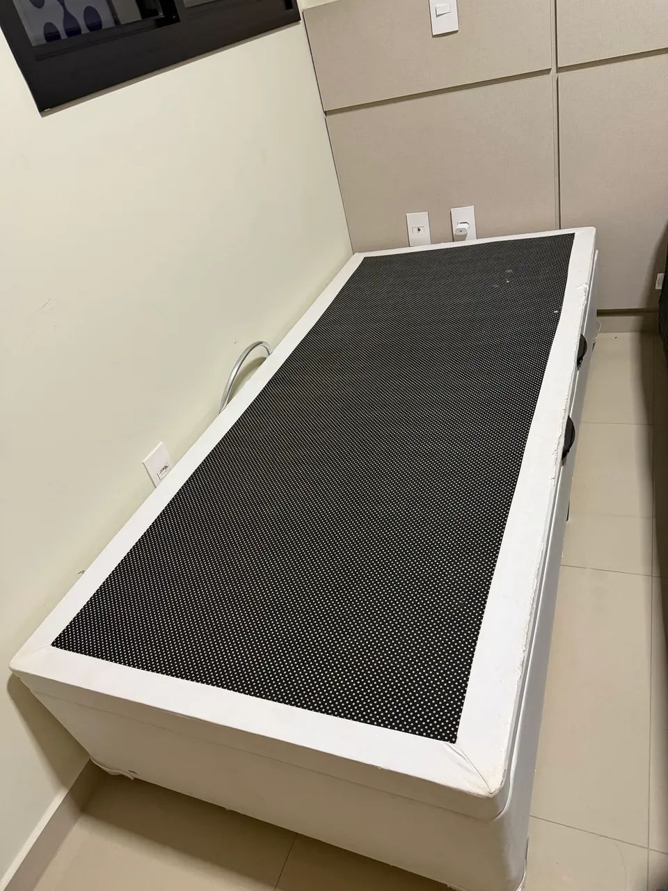 Cama box sem colchão 