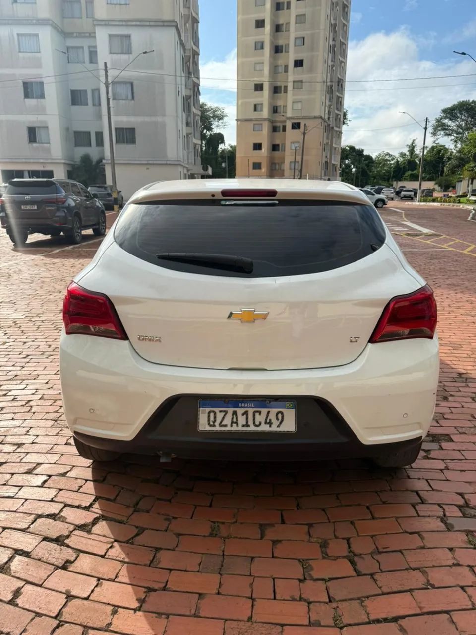 Chevrolet Onix Hatch LT 1.0 8V Flex Mec. 4P 2019 - Foto 3