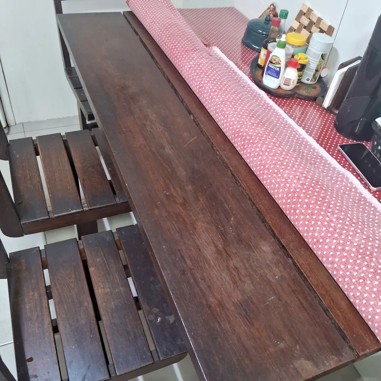 Mesa jantar madeira maçica imbuia + 4 cadeiras  - Foto 2