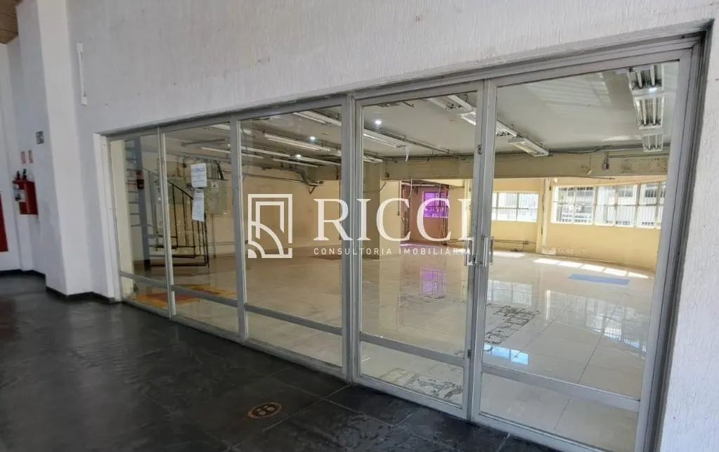 Loja comercial à venda no Marapé em Santos