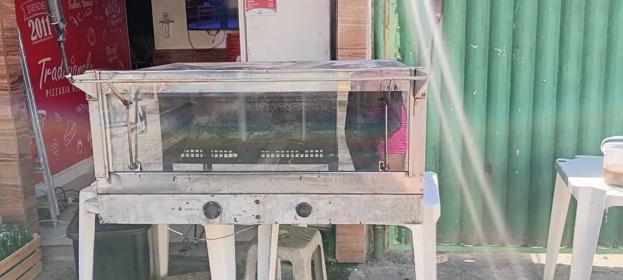 Vendo Forno para Pizza e salgados 