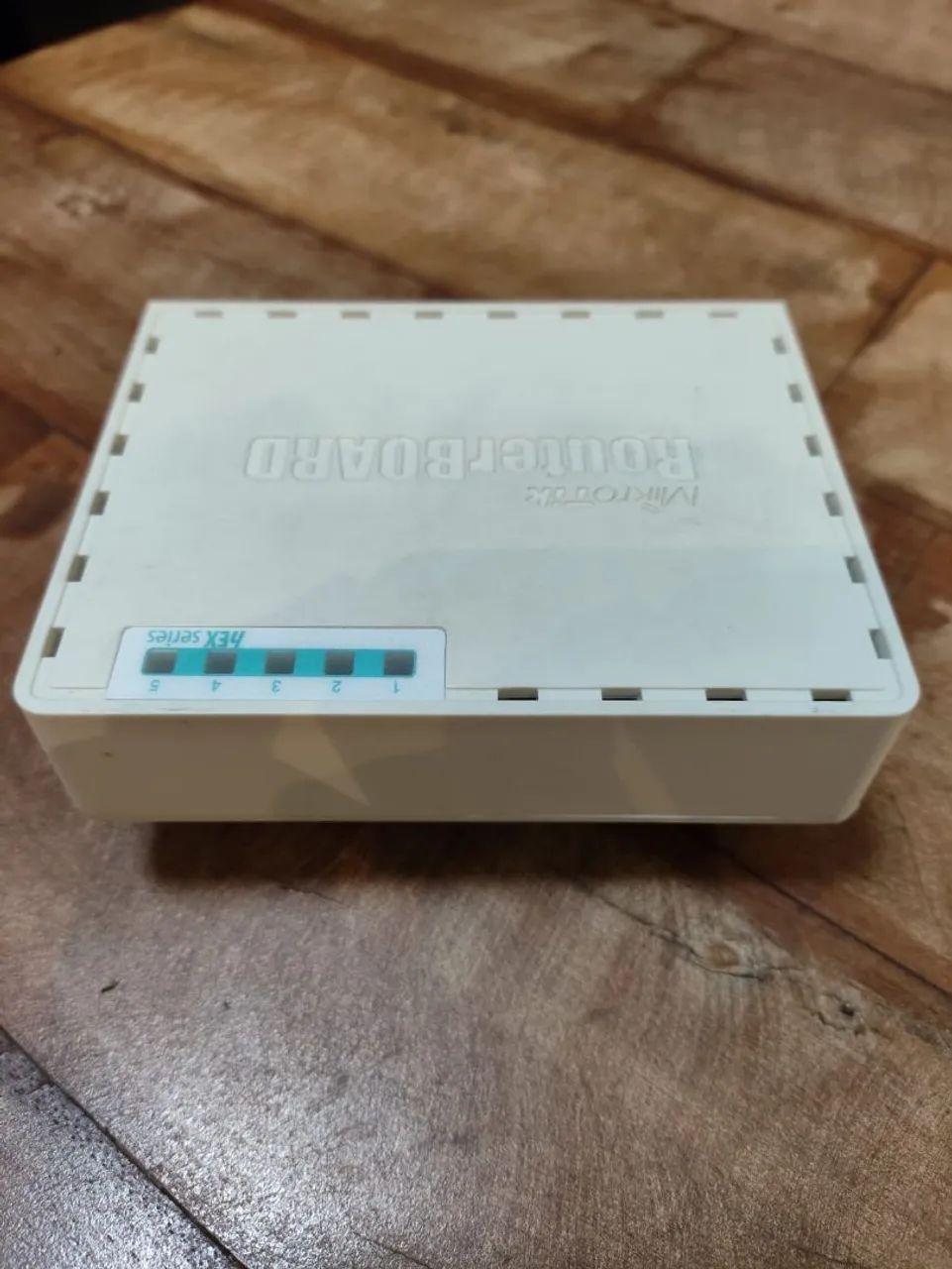 Mikrotik RB750r2(hex lite) - Foto 2